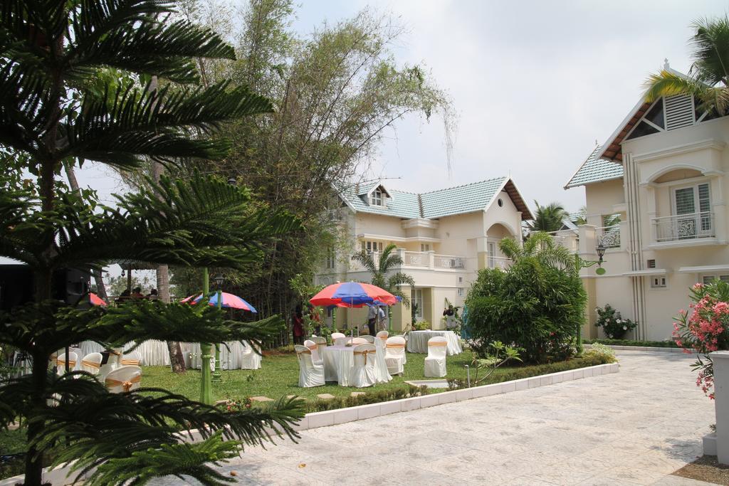 Punarnava Bamboo Lagoon Ayurveda Village Kochi 外观 照片