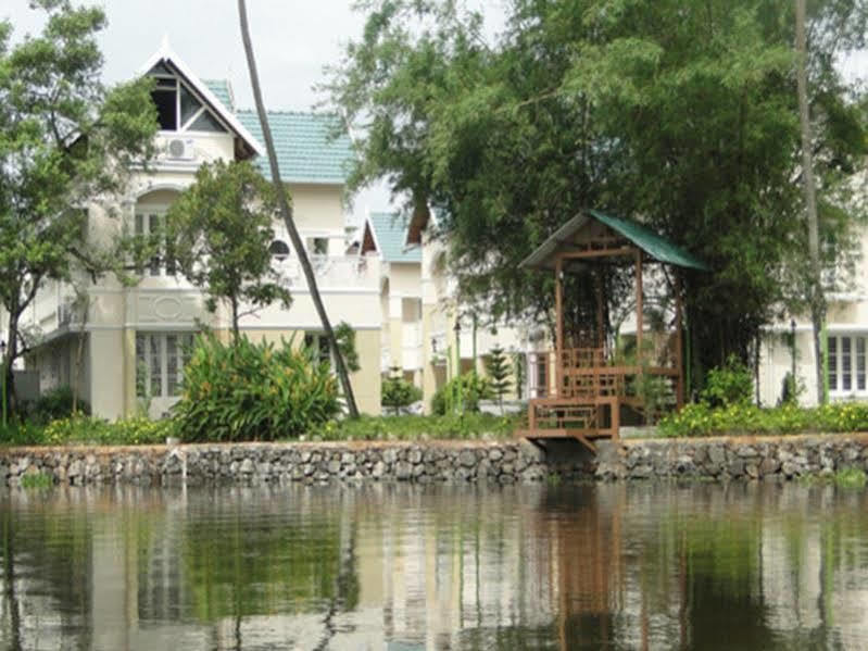 Punarnava Bamboo Lagoon Ayurveda Village Kochi 外观 照片