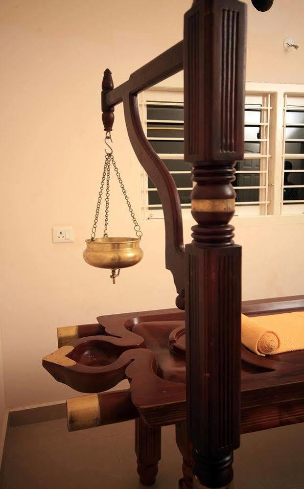 Punarnava Bamboo Lagoon Ayurveda Village Kochi 外观 照片